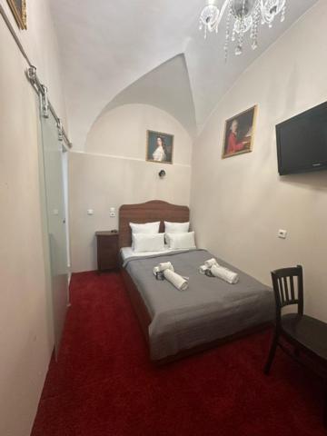 Datri Petite 8 * Viena